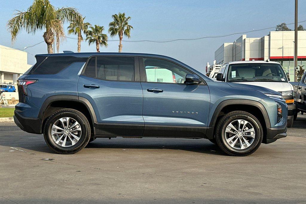 used 2025 Chevrolet Equinox car, priced at $27,560