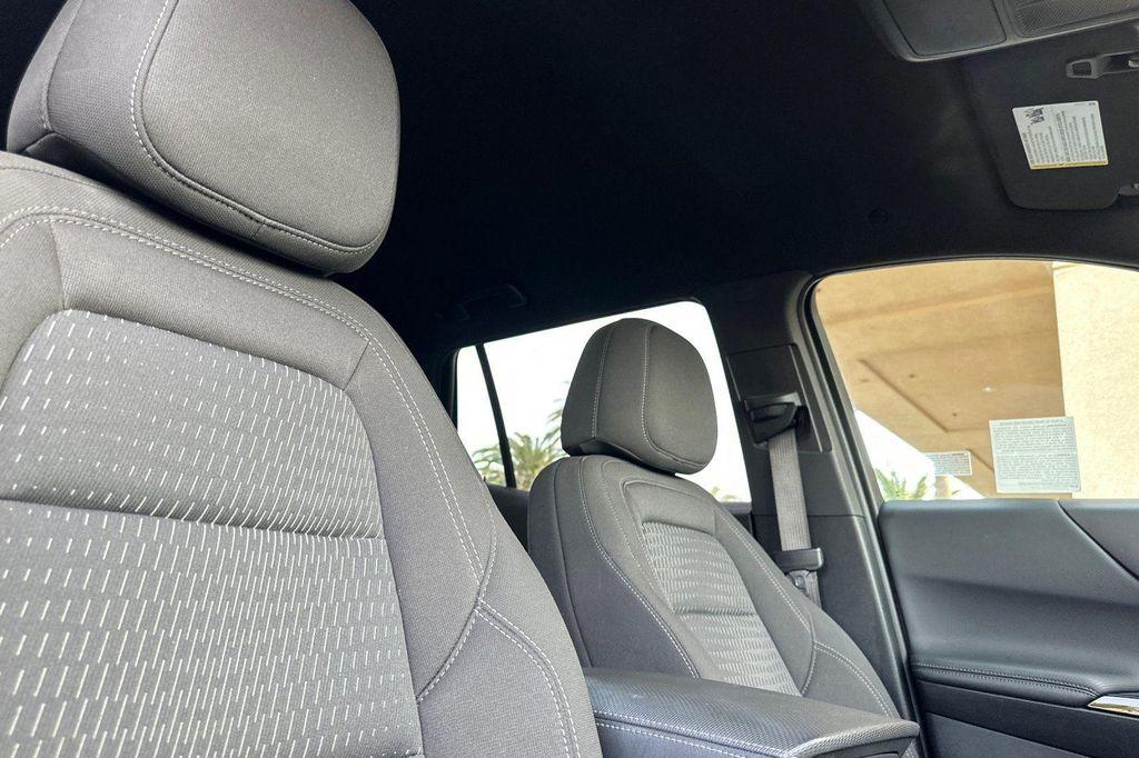 used 2025 Chevrolet Equinox car, priced at $27,560