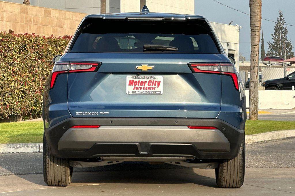 used 2025 Chevrolet Equinox car, priced at $27,560