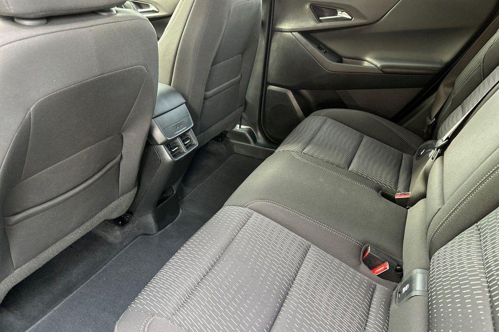 used 2025 Chevrolet Equinox car, priced at $27,560