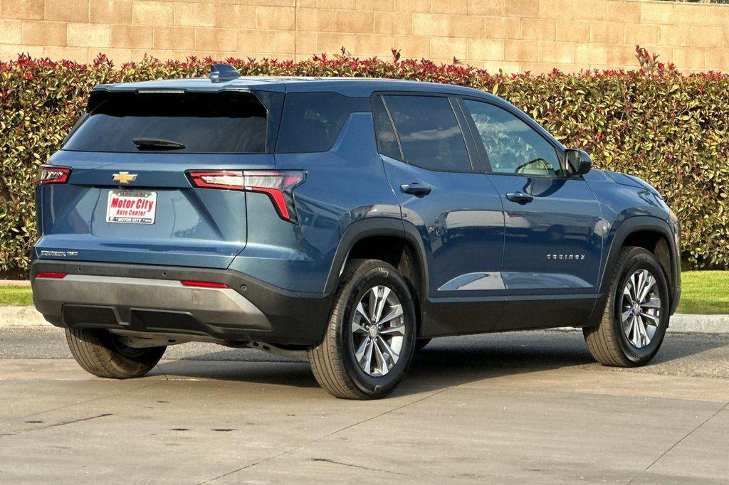 used 2025 Chevrolet Equinox car, priced at $27,560