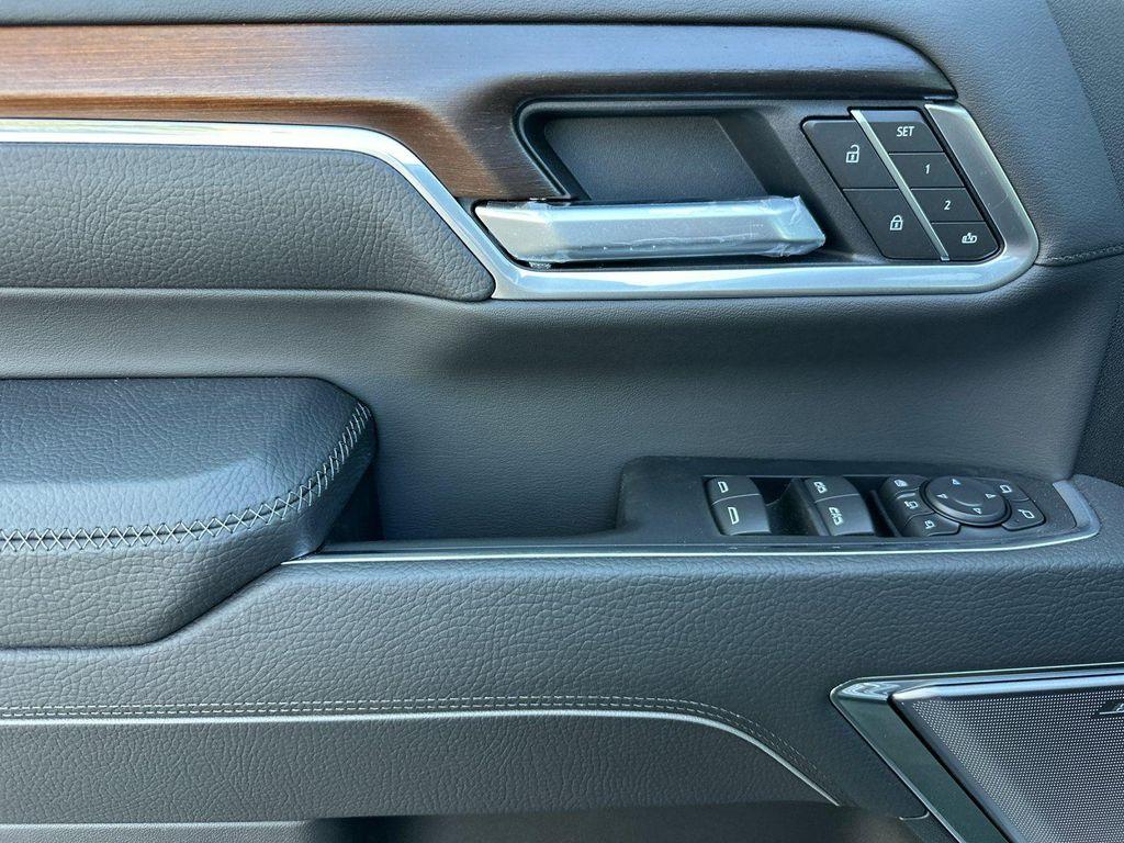 new 2026 GMC Sierra 2500 car, priced at $89,960