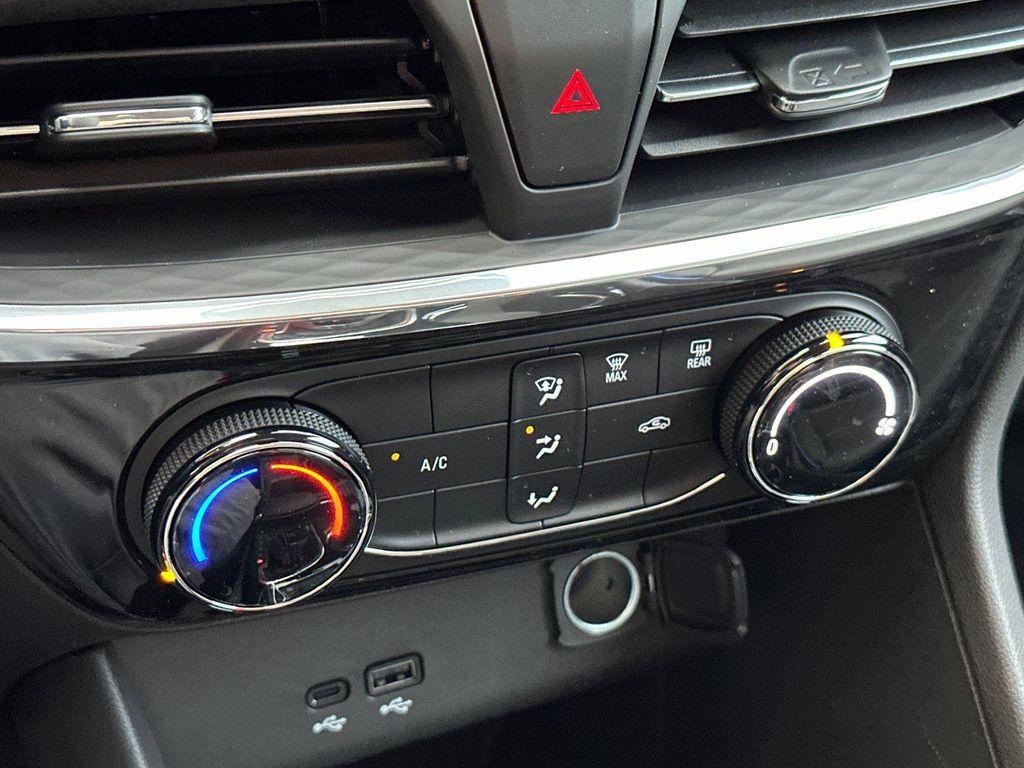 new 2026 Buick Encore GX car, priced at $29,989