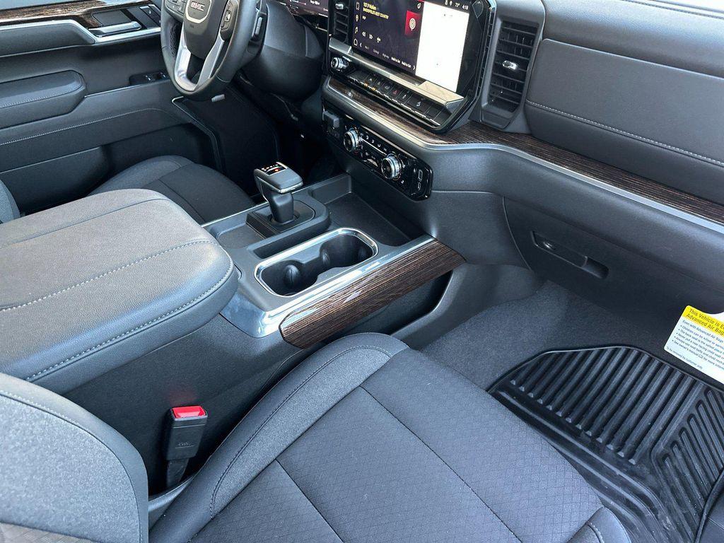 new 2026 GMC Sierra 1500 car, priced at $62,922