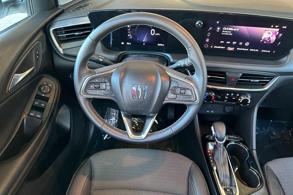 used 2025 Buick Encore GX car, priced at $21,890