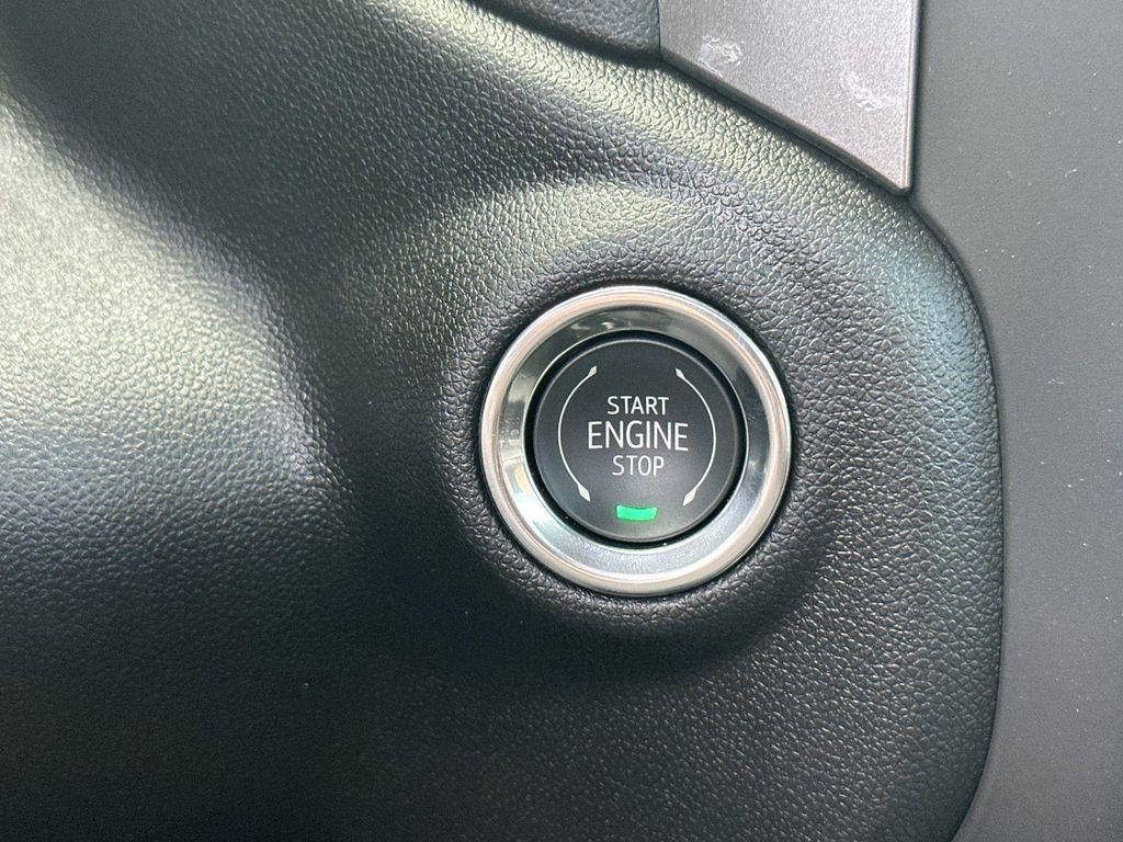 new 2025 GMC Sierra 3500 car, priced at $52,412