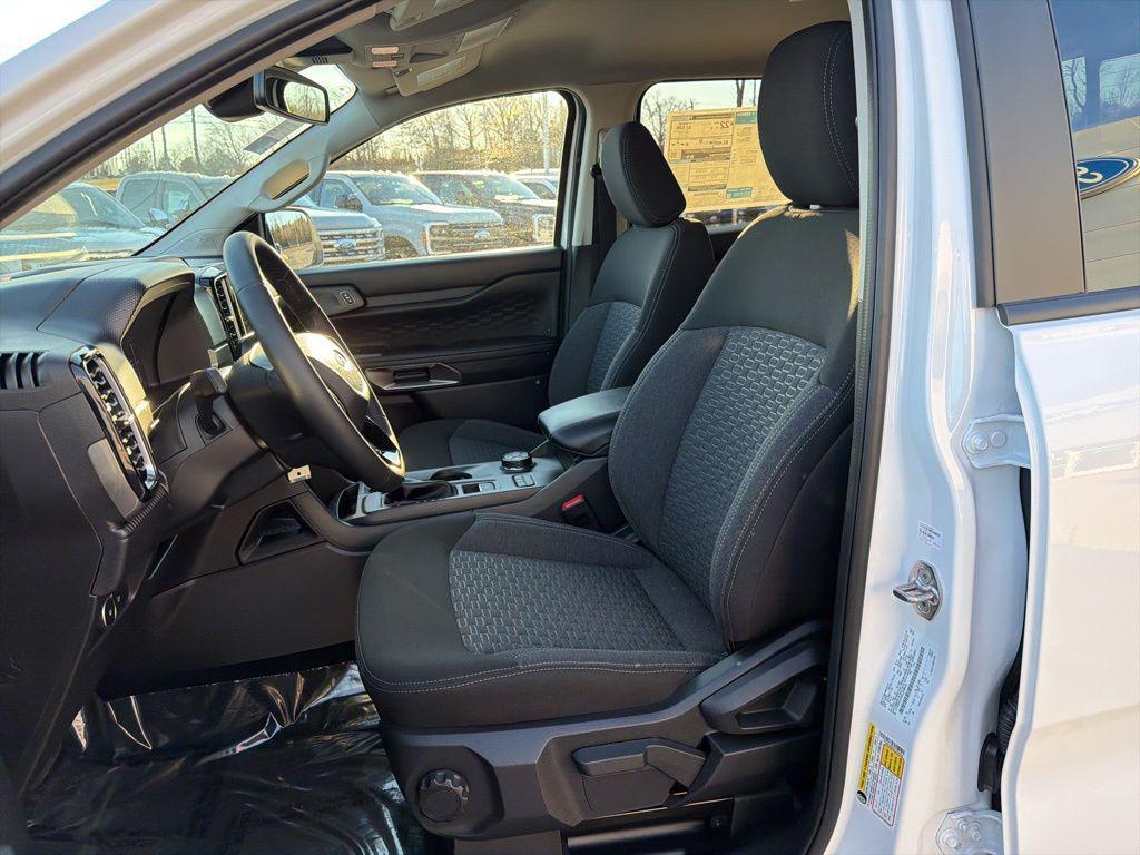 new 2025 Ford Ranger car, priced at $39,073