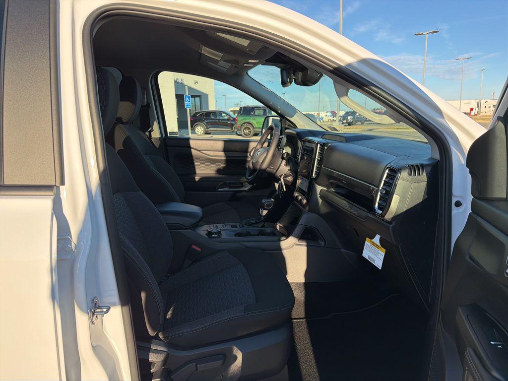 new 2025 Ford Ranger car, priced at $39,073