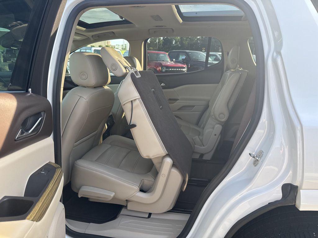 used 2018 GMC Acadia car, priced at $15,999