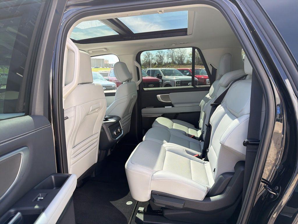 used 2025 Ford Expedition Max car, priced at $71,097