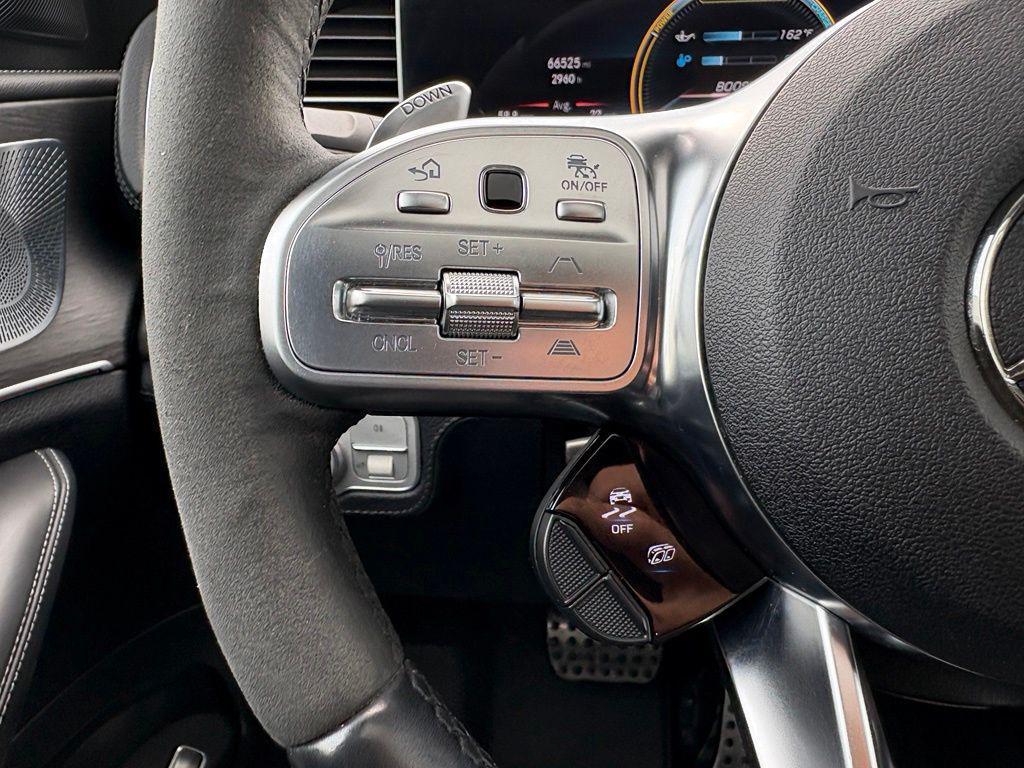 Mercedes-Benz GLE view 28