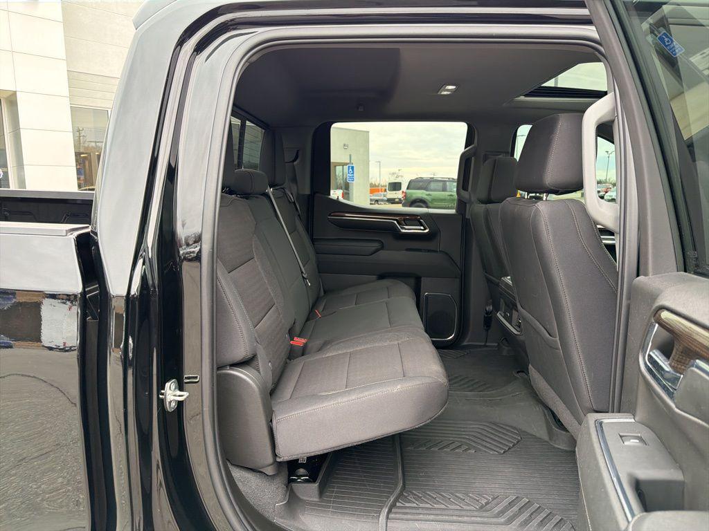 used 2024 Chevrolet Silverado 1500 car, priced at $50,991