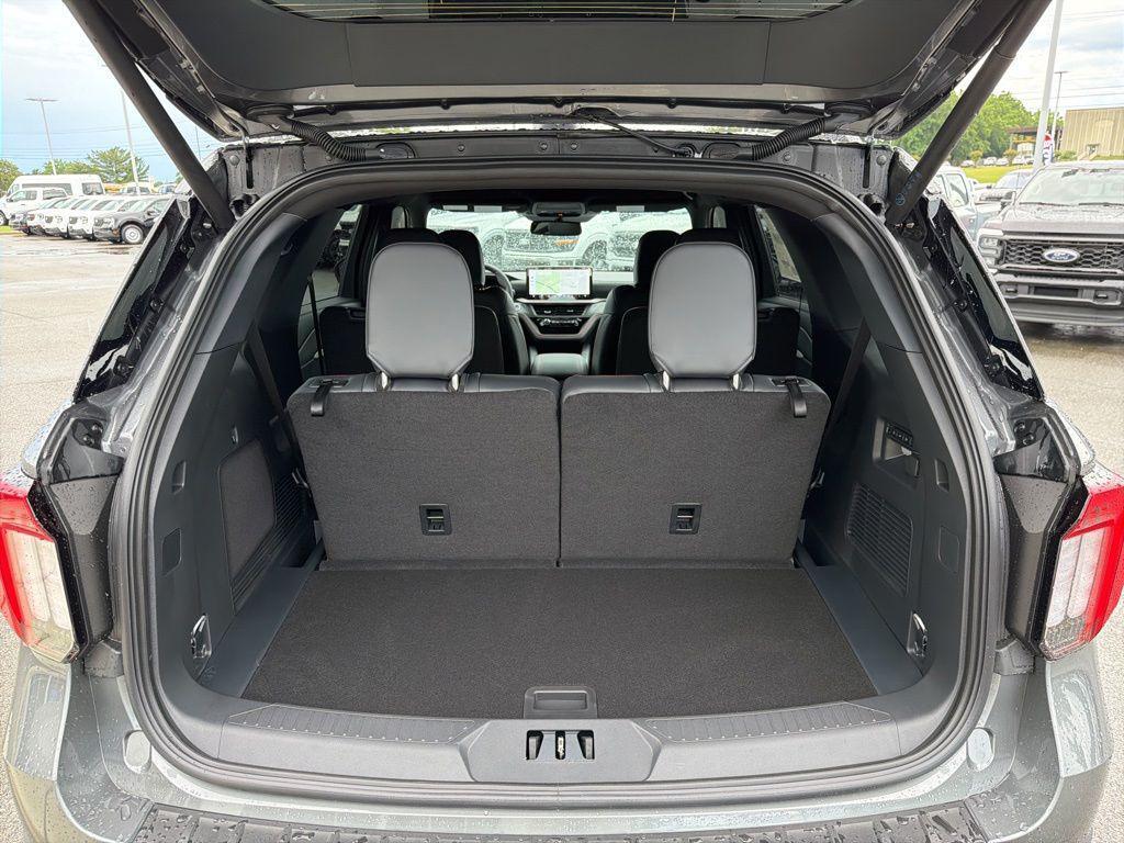 new 2026 Ford Explorer car, priced at $55,440
