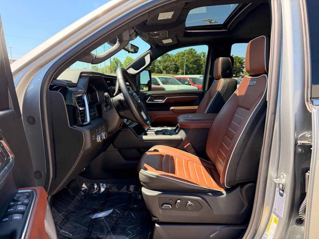 used 2024 GMC Sierra 2500 car, priced at $80,797