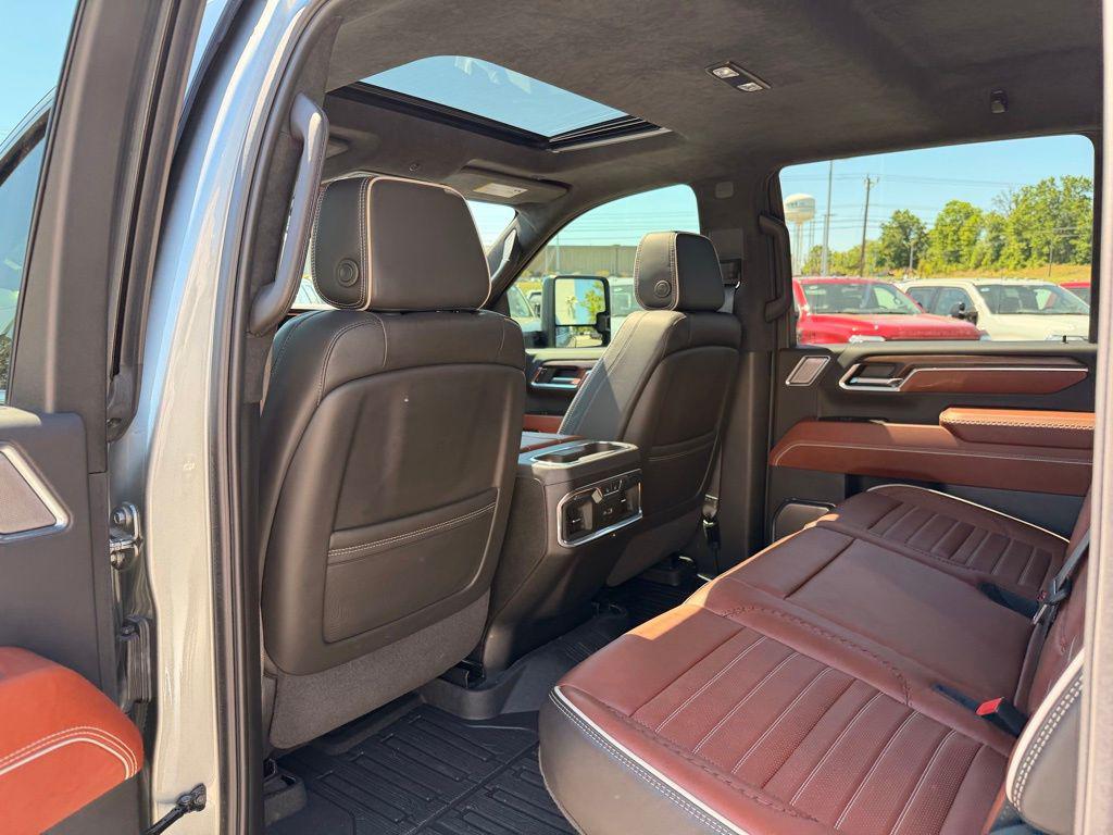 used 2024 GMC Sierra 2500 car, priced at $80,797