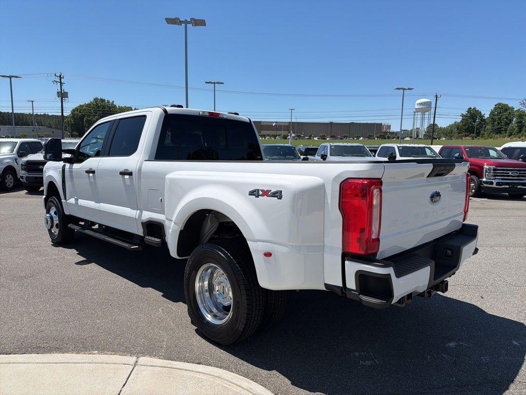 new 2026 Ford F-350 car, priced at $61,656