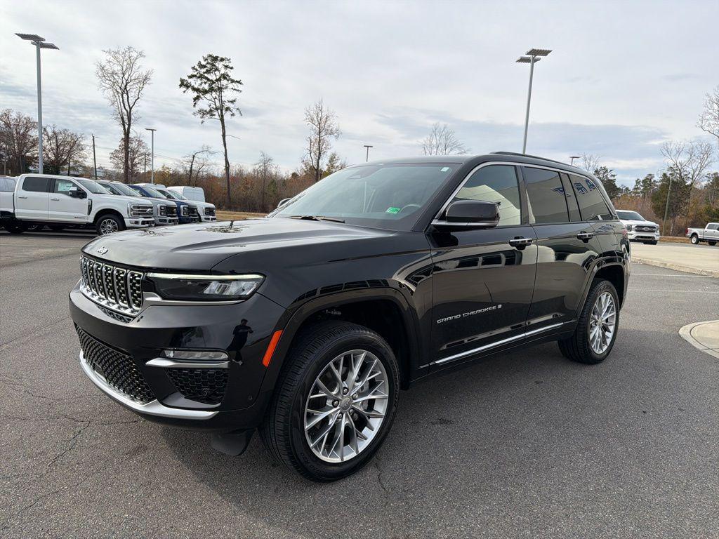 used 2025 Jeep Grand Cherokee car, priced at $46,992