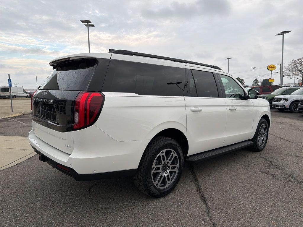 new 2025 Ford Expedition Max car, priced at $69,455