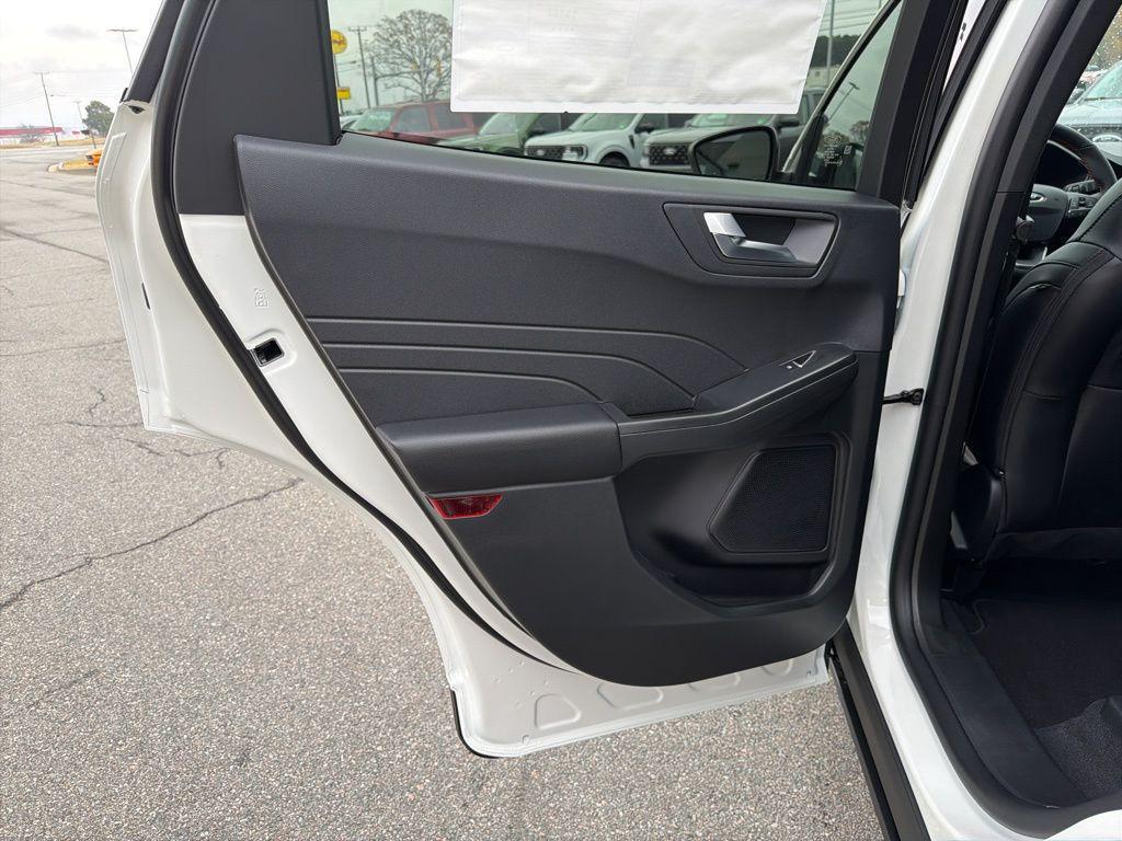 new 2026 Ford Escape car, priced at $32,085