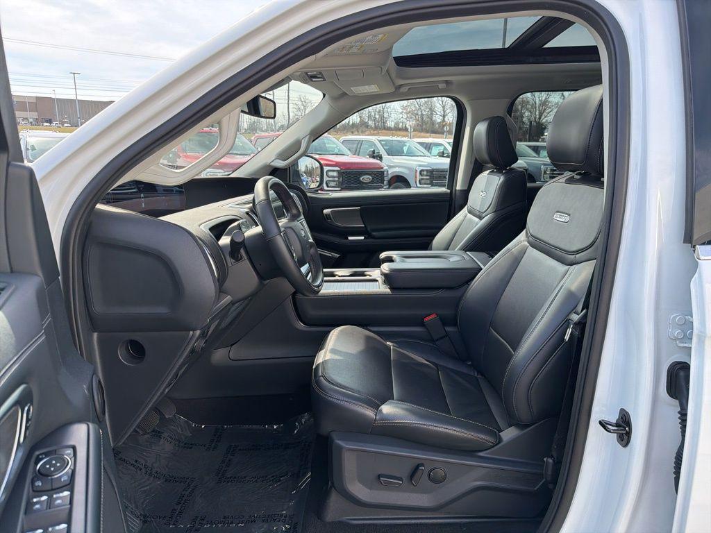 used 2025 Ford Expedition Max car, priced at $69,597