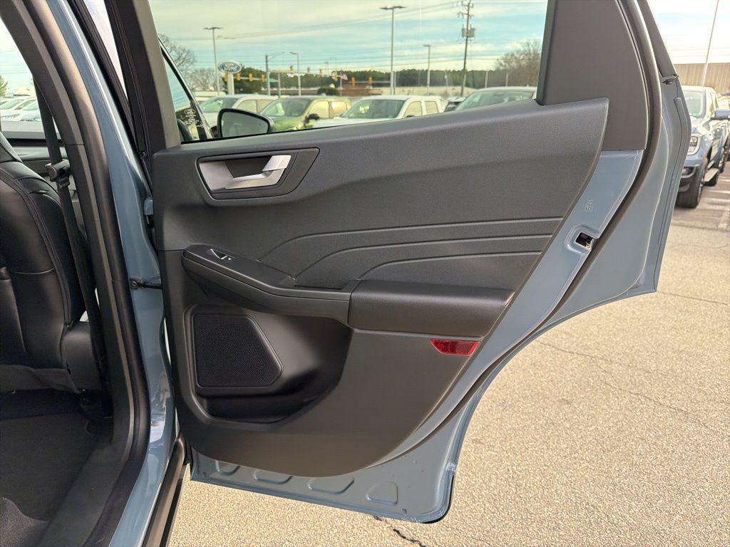 new 2026 Ford Escape PHEV car, priced at $32,890