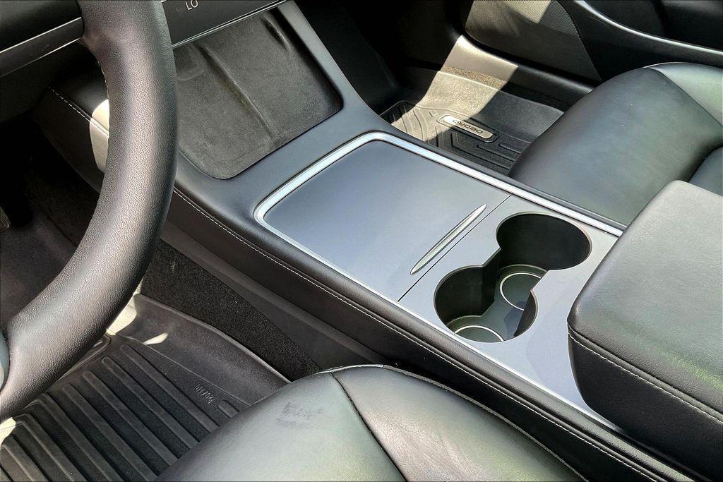 used 2022 Tesla Model 3 car, priced at $25,772