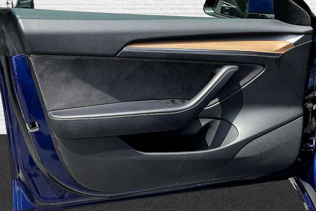 used 2022 Tesla Model 3 car, priced at $25,772