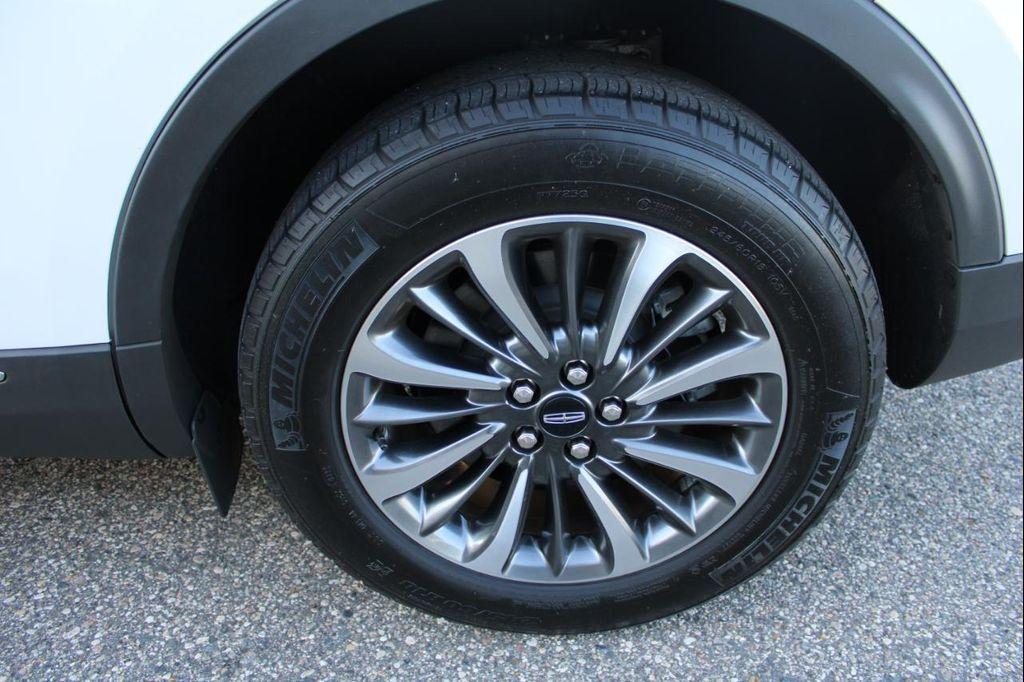 used 2022 Lincoln Nautilus car, priced at $37,990