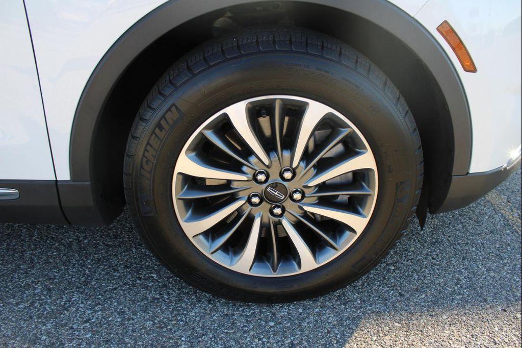 used 2022 Lincoln Nautilus car, priced at $37,990