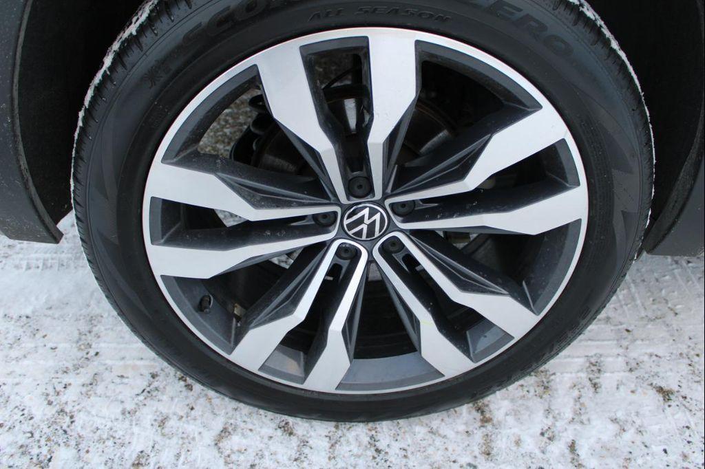 used 2022 Volkswagen Atlas Cross Sport car, priced at $33,990