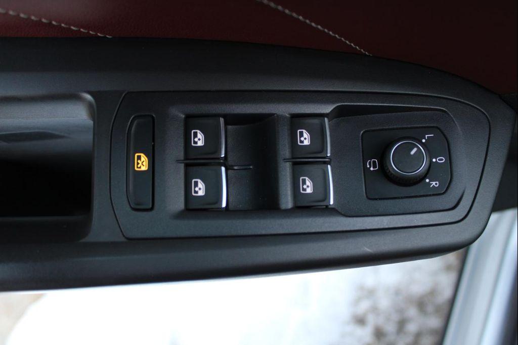 used 2022 Volkswagen Atlas Cross Sport car, priced at $33,990