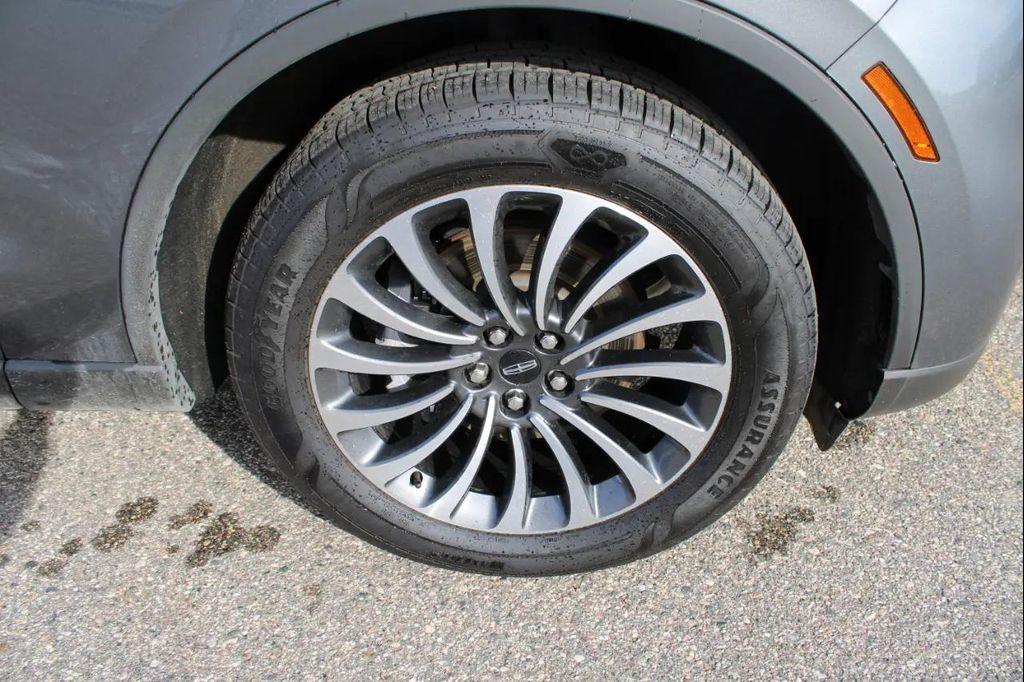 used 2024 Lincoln Aviator car, priced at $47,990