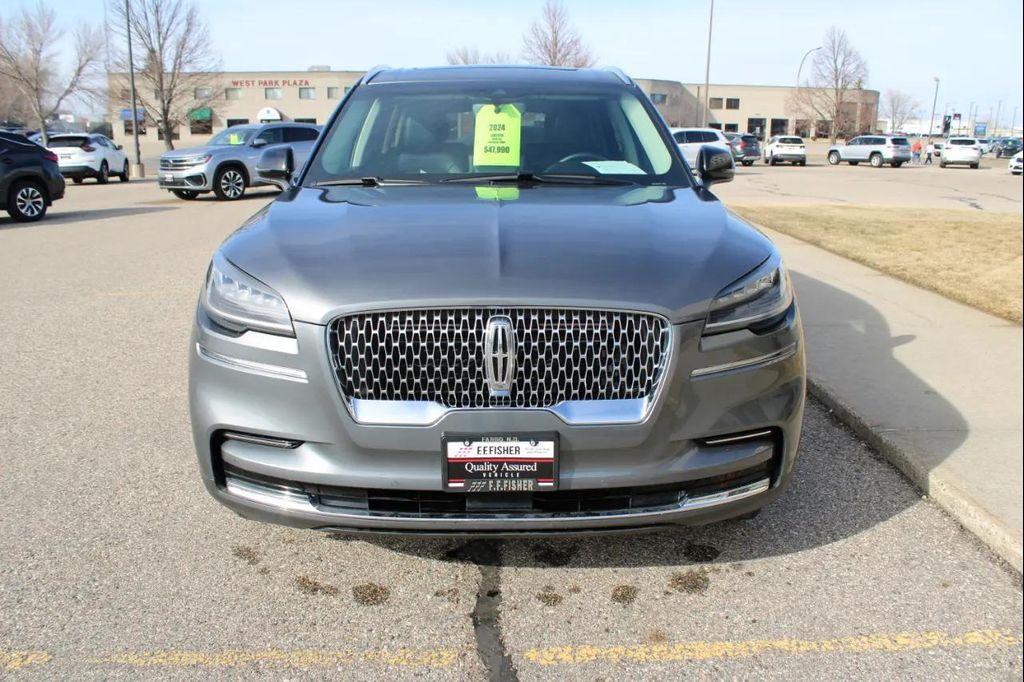 used 2024 Lincoln Aviator car, priced at $47,990