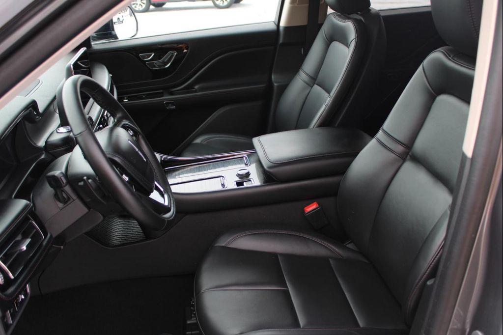 used 2024 Lincoln Aviator car, priced at $47,990