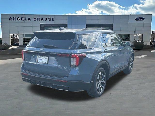 new 2027 Ford Explorer car, priced at $47,086