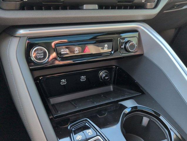 new 2025 Audi Q5 car, priced at $54,670