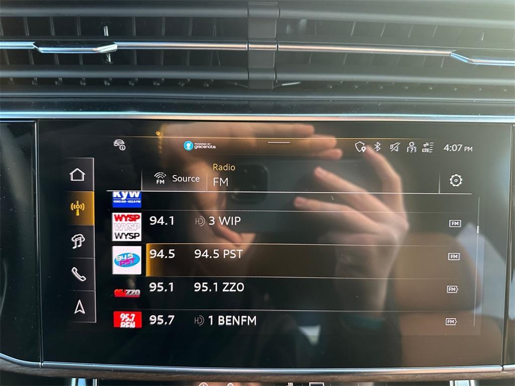 new 2026 Audi Q7 car, priced at $78,445