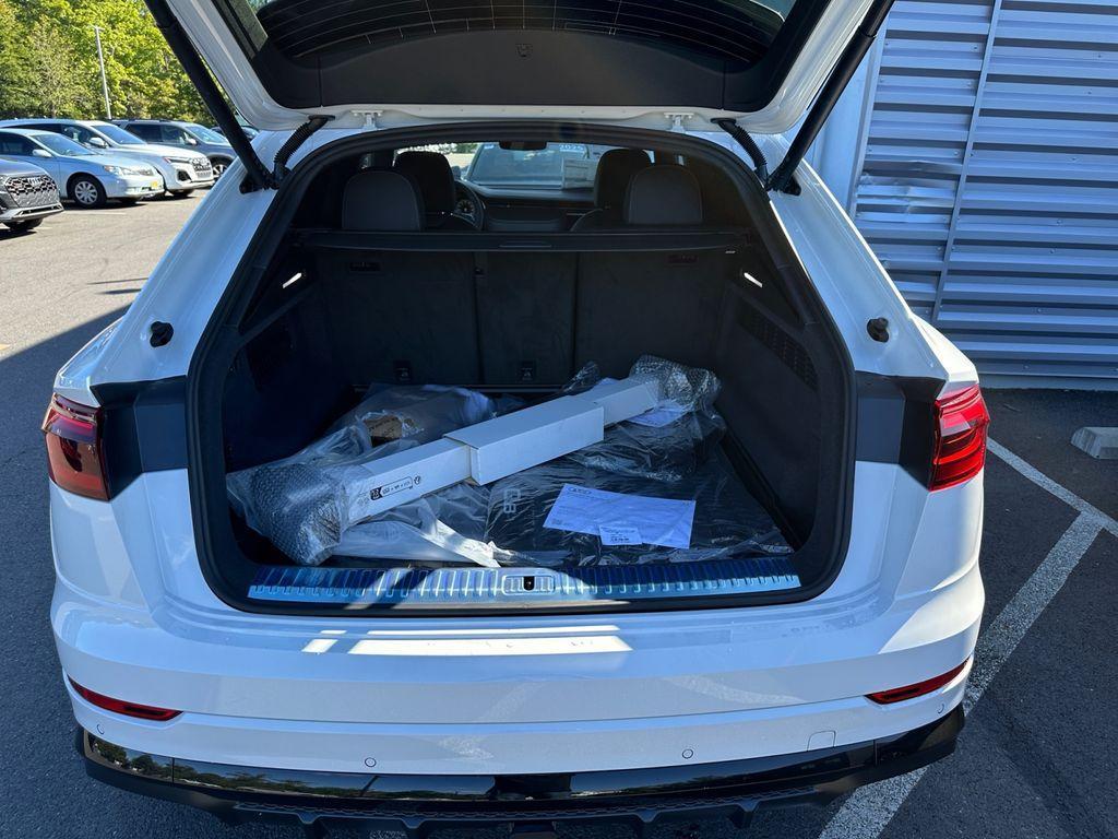 new 2027 Audi Q8 car, priced at $88,285