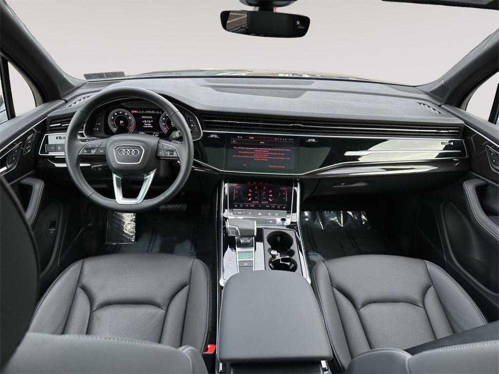 used 2025 Audi Q7 car, priced at $54,995