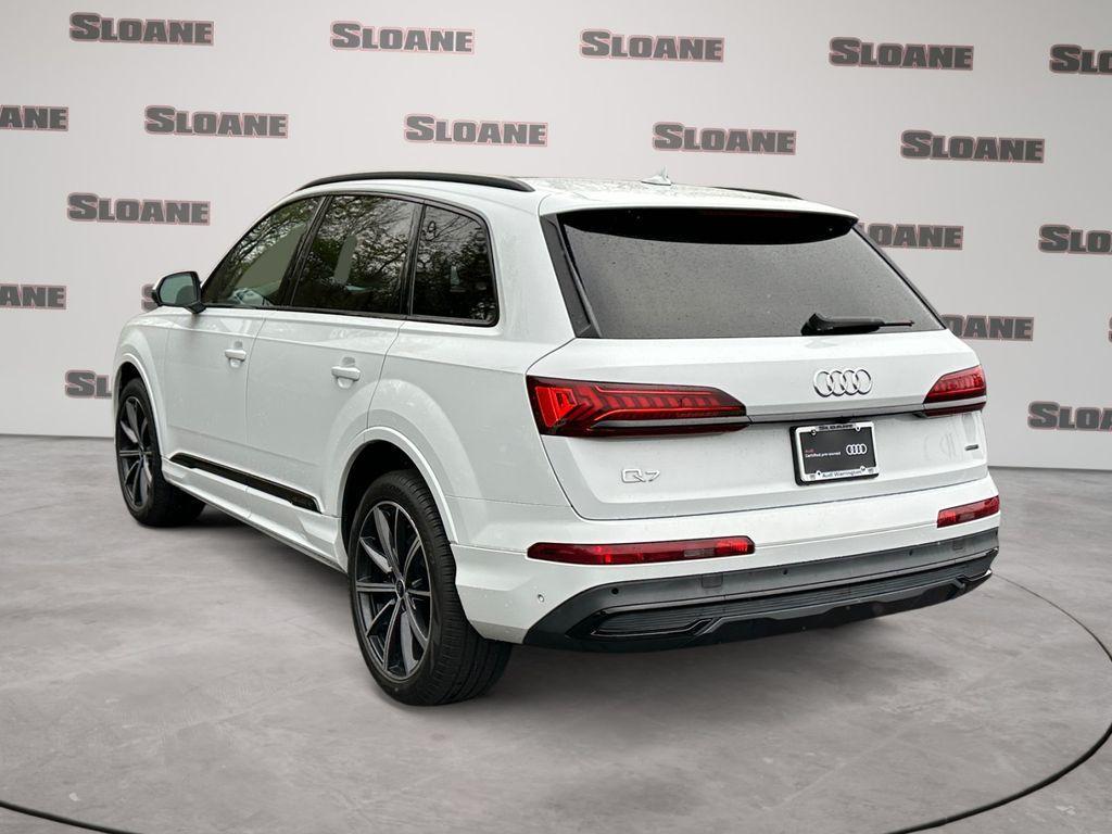 used 2022 Audi Q7 car, priced at $39,991