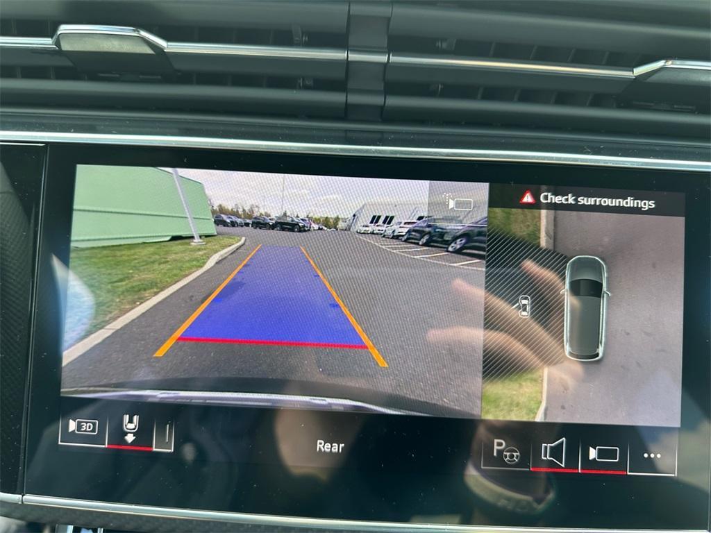 new 2026 Audi SQ7 car, priced at $116,905