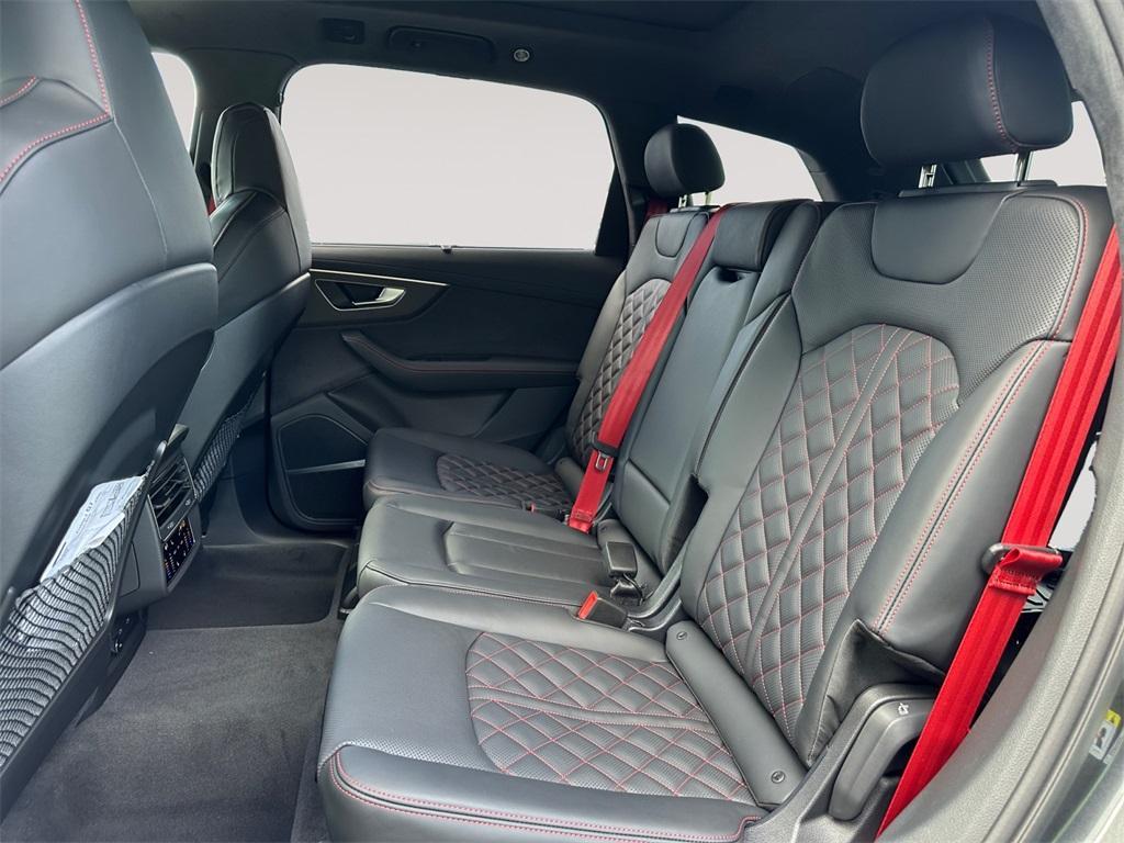 new 2026 Audi SQ7 car, priced at $116,905