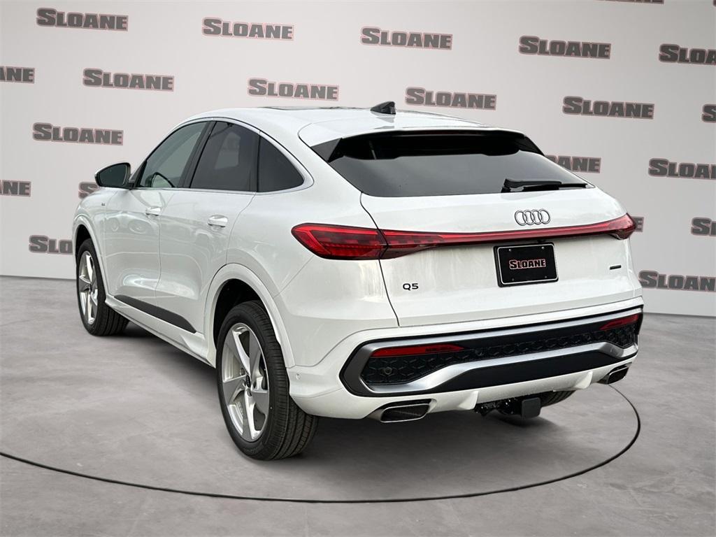 new 2025 Audi Q5 car, priced at $62,730