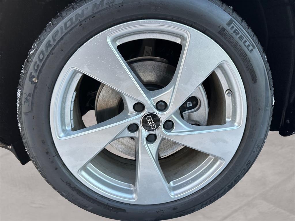 new 2025 Audi Q5 car, priced at $59,655