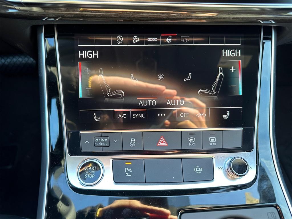 new 2026 Audi Q7 car, priced at $70,140