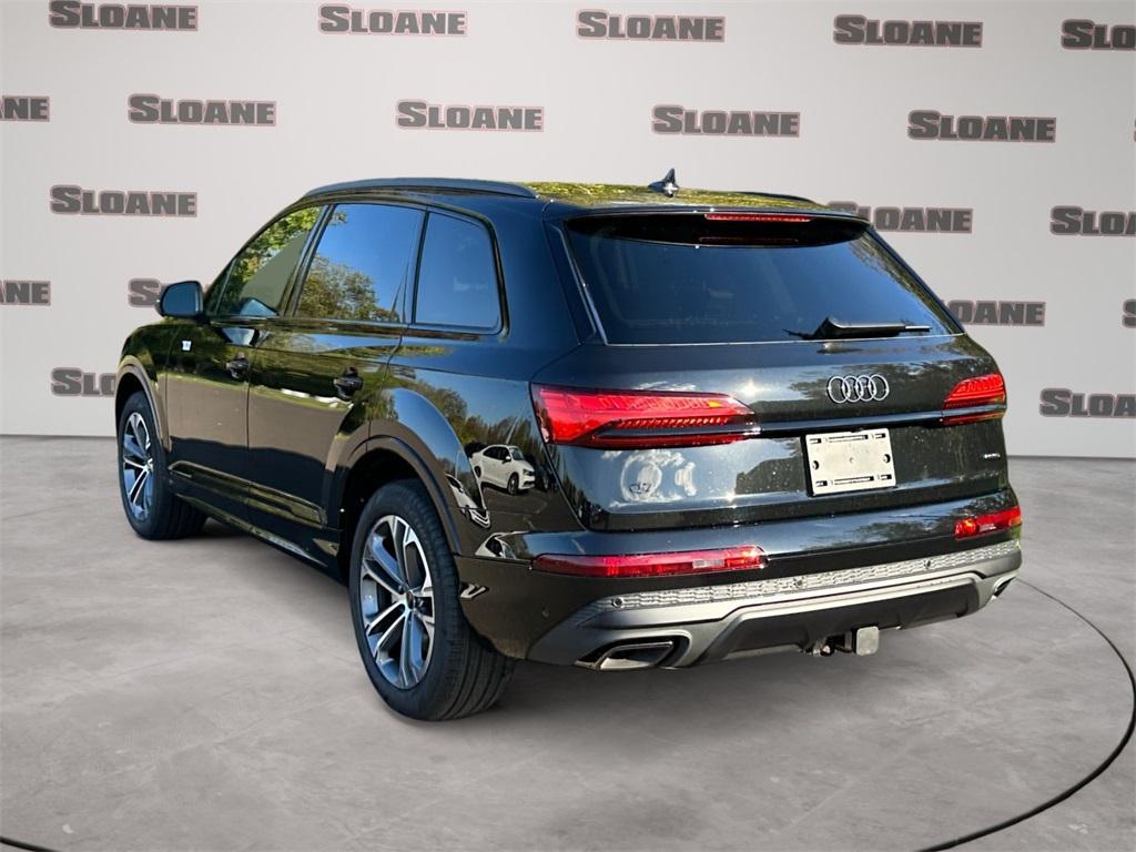 new 2026 Audi Q7 car, priced at $71,045