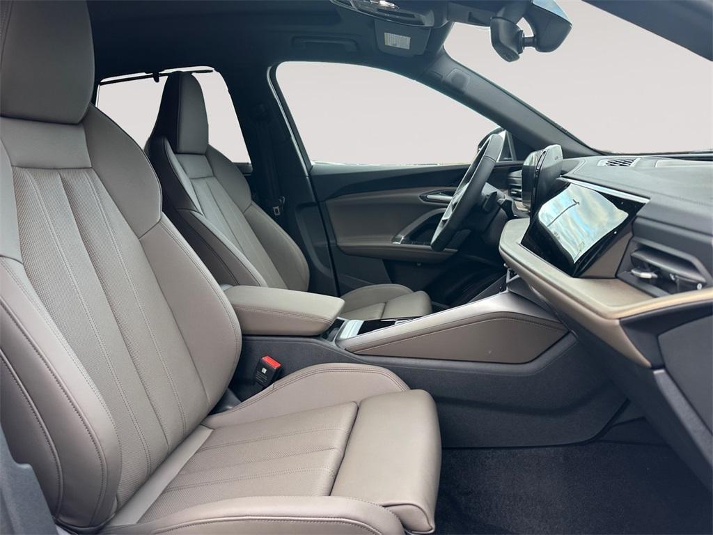 new 2025 Audi Q5 car, priced at $62,080