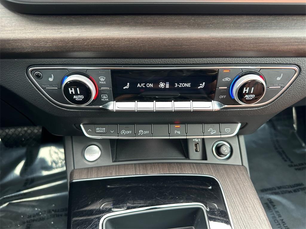 used 2024 Audi Q5 car, priced at $35,591