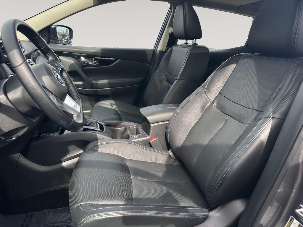 used 2022 Nissan Rogue Sport car, priced at $24,291