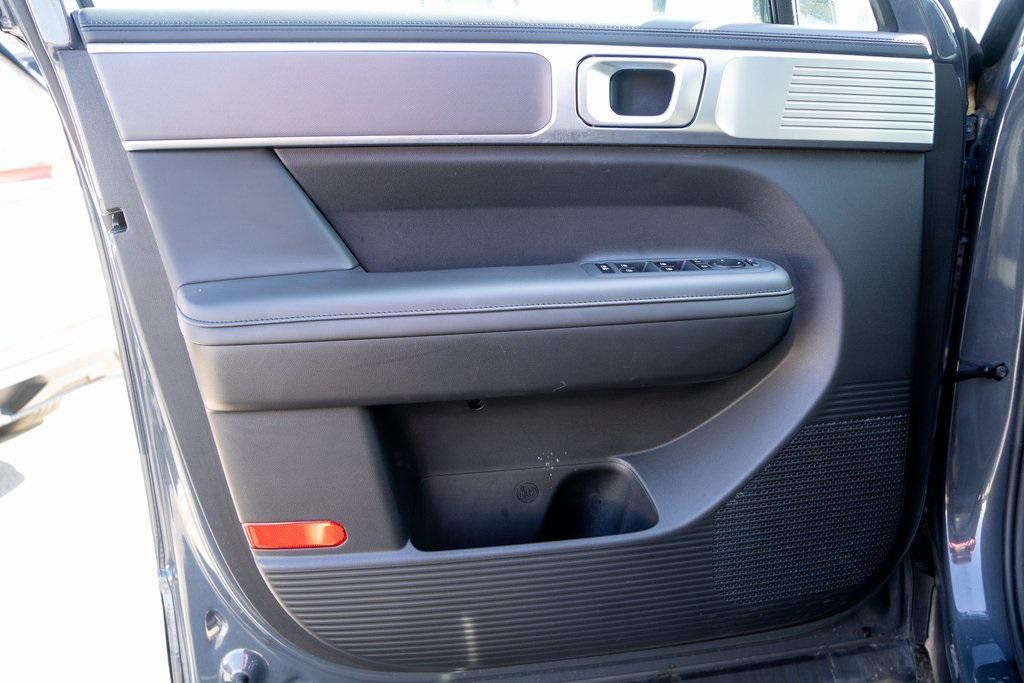 used 2025 Hyundai Santa Fe car, priced at $32,866